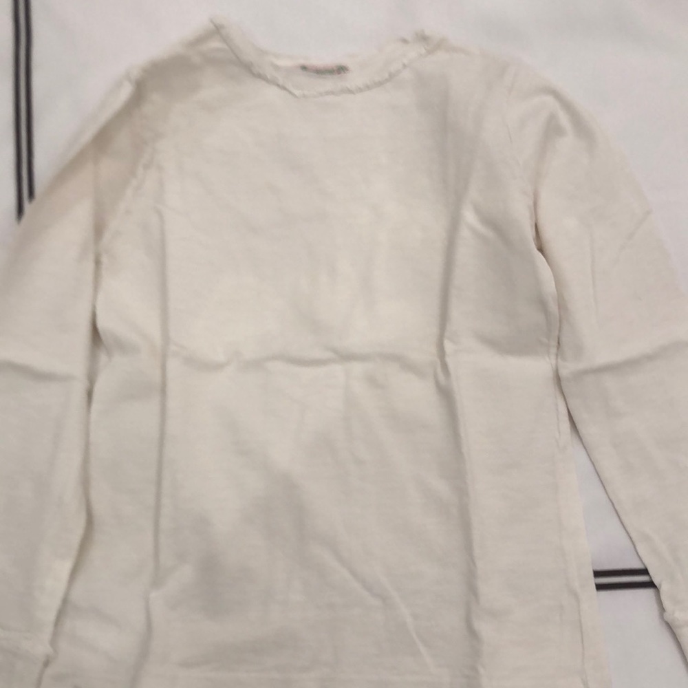 Bonpoint top long sleeve 8 years for girl excellent condition no stain no rip